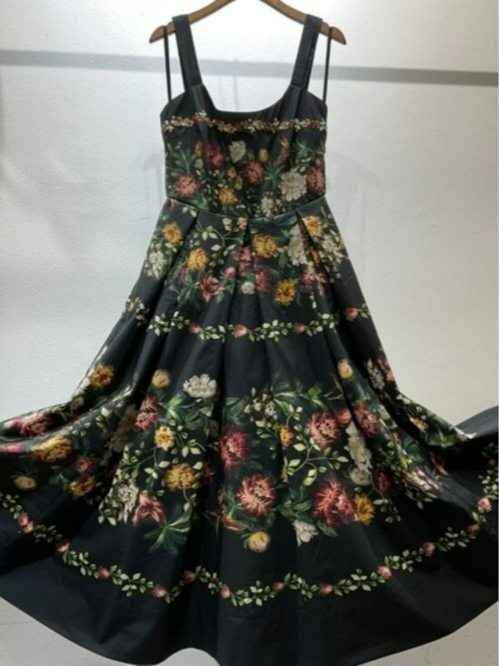 AGUA BY AGUA BENDITA Alcaparra Paramo Midi Dress - Picture 8 of 14